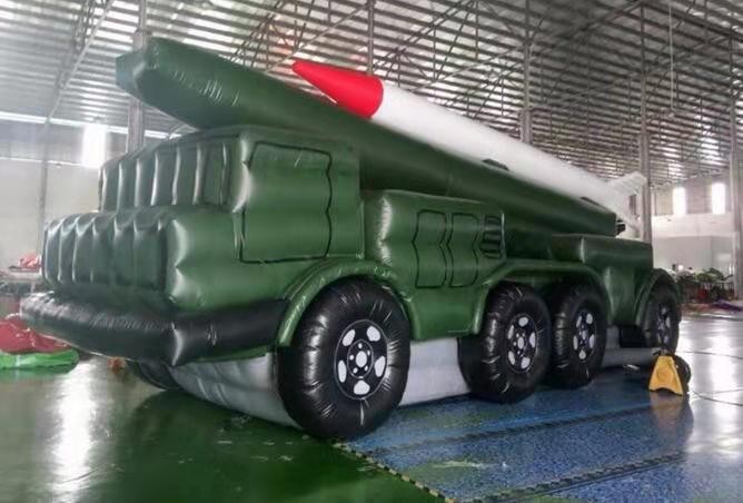喀什充气导弹发射车